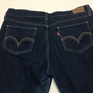 3/$25 Levi’s Superlow Jeans Bootcut